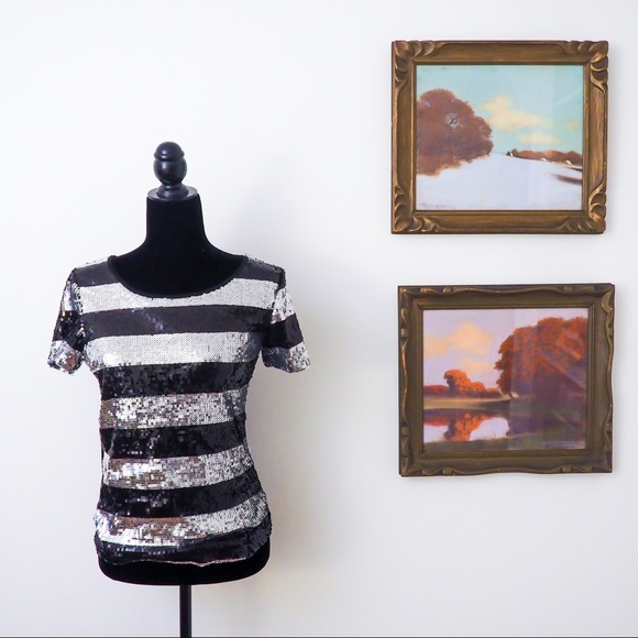 F21 Sequinned Striped Top - Picture 2 of 3